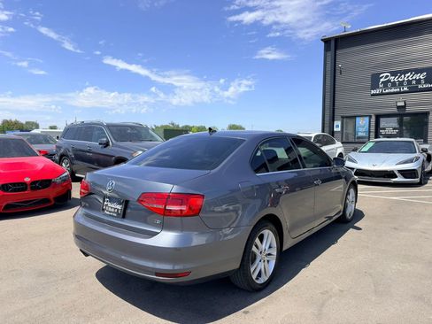 Used 2015 Volkswagen Jetta TDI SEL FWD image 4