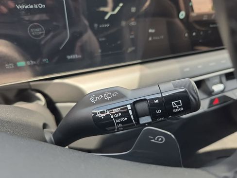 Certified 2026 Kia EV9 Light RWD image 23