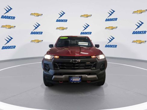 Used 2024 Chevrolet Colorado Trail Boss w/ Technology Package image 3