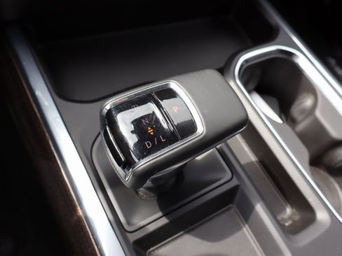 Used 2024 Chevrolet Silverado 1500 LT Trail Boss w/ LT Trail Boss Premium Package image 7