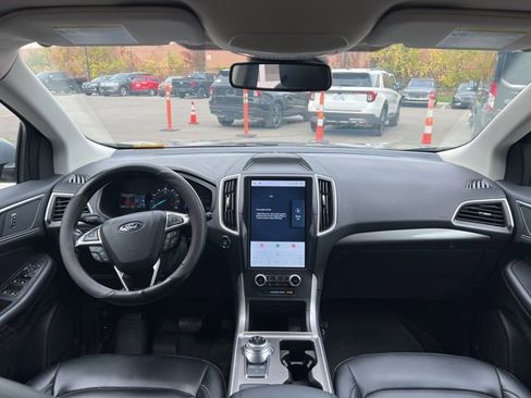 Used 2023 Ford Edge SEL image 18