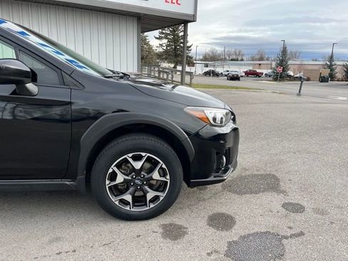 Used 2019 Subaru Crosstrek 2.0i Premium w/ Eyesight System image 18