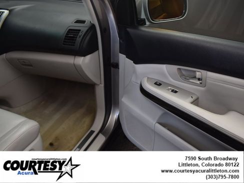 Used 2005 Lexus RX 330 AWD image 28