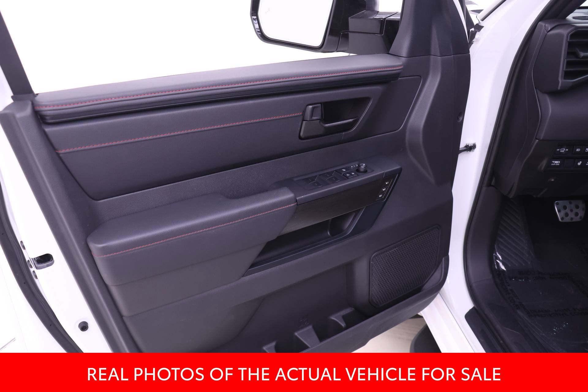 Certified 2025 Toyota Sequoia TRD Pro AWD/4WD image 9
