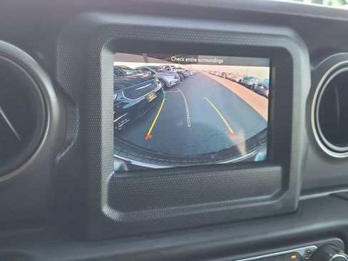 Certified 2021 Jeep Wrangler Unlimited Sport image 10