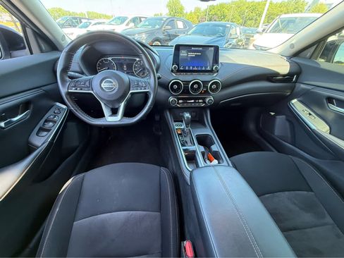 Used 2022 Nissan Sentra SR w/ Midnight Edition FWD image 12
