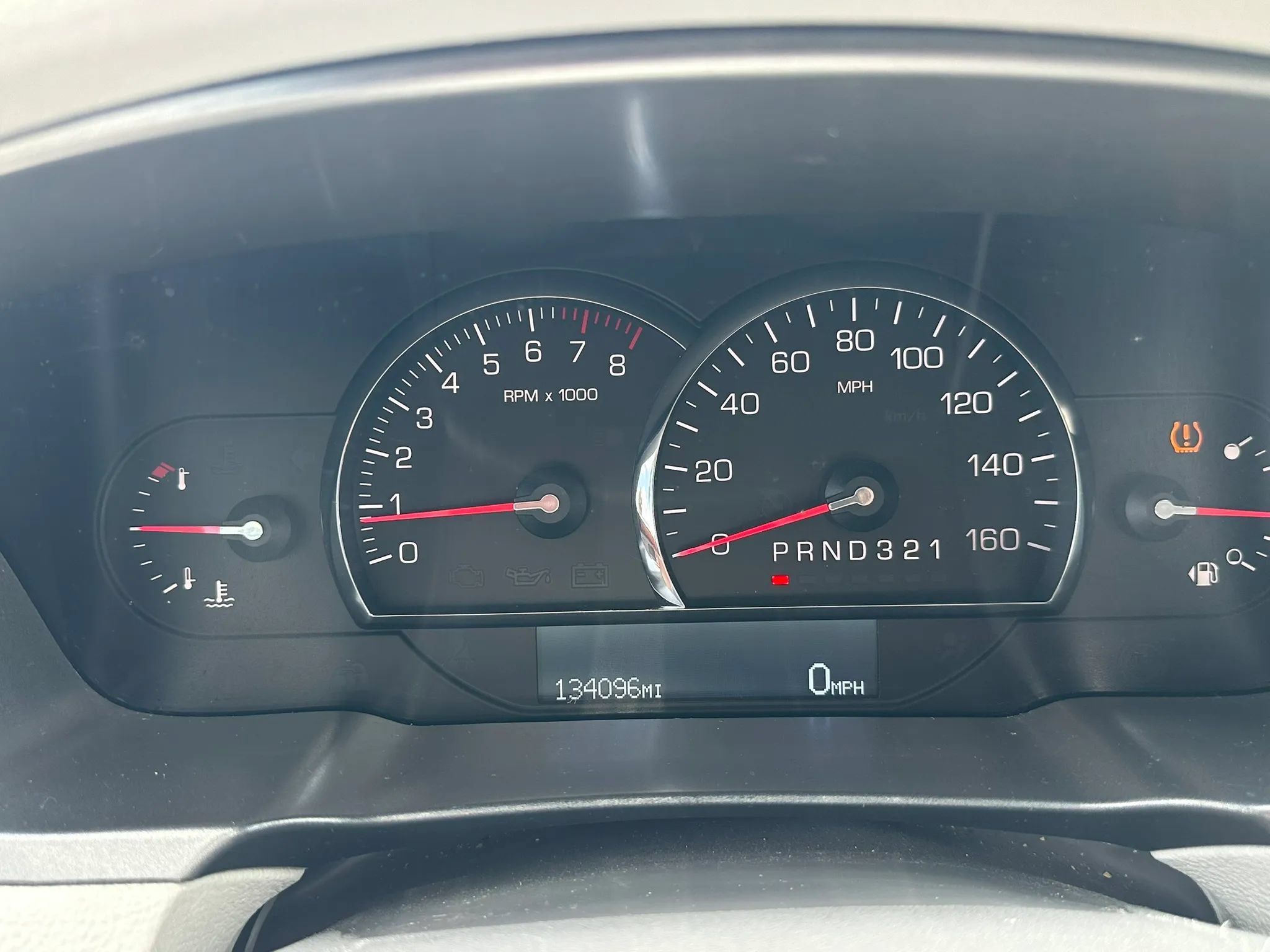 Used 2010 Cadillac DTS Luxury FWD image 36