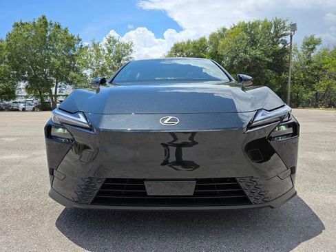 New 2026 Lexus ES 350e FWD image 8