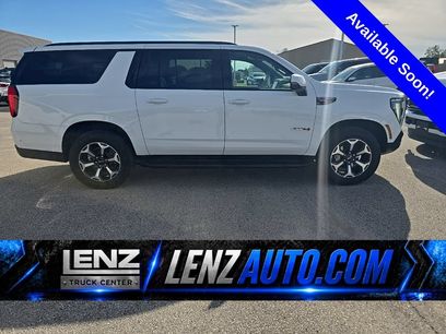 Used 2025 GMC Yukon XL AT4 w/ LPO, Floor Liner Package