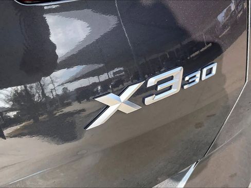 Used 2025 BMW X3 xDrive30i image 9
