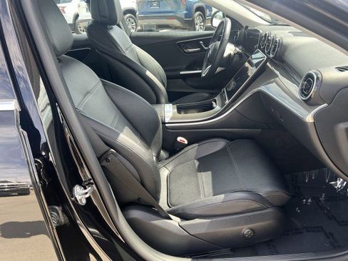 Used 2022 Mercedes-Benz C 300 Sedan image 28