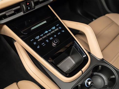 New 2026 Porsche Cayenne S AWD/4WD image 27
