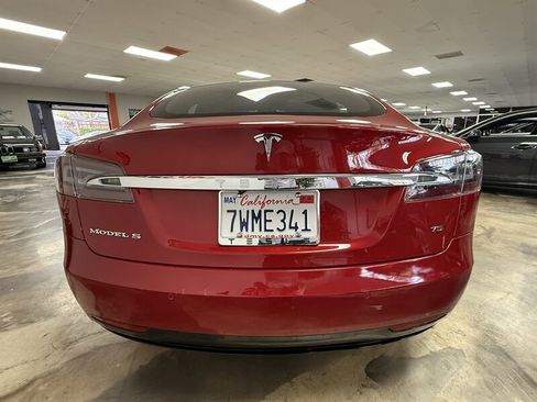 Used 2017 Tesla Model S 75 RWD image 4