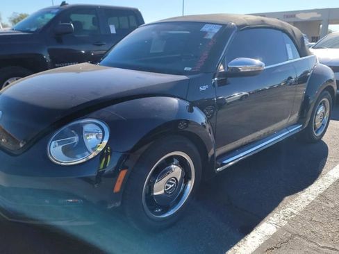 Used 2013 Volkswagen Beetle 2.5 50's Edition image 2