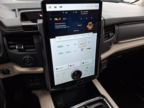 Certified 2024 Ford Expedition Max Platinum image 20