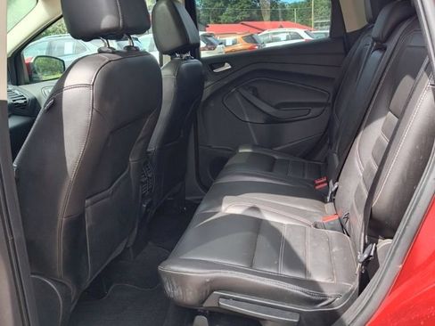 Used 2017 Ford Escape Titanium w/ Canadian Touring Package AWD/4WD image 6