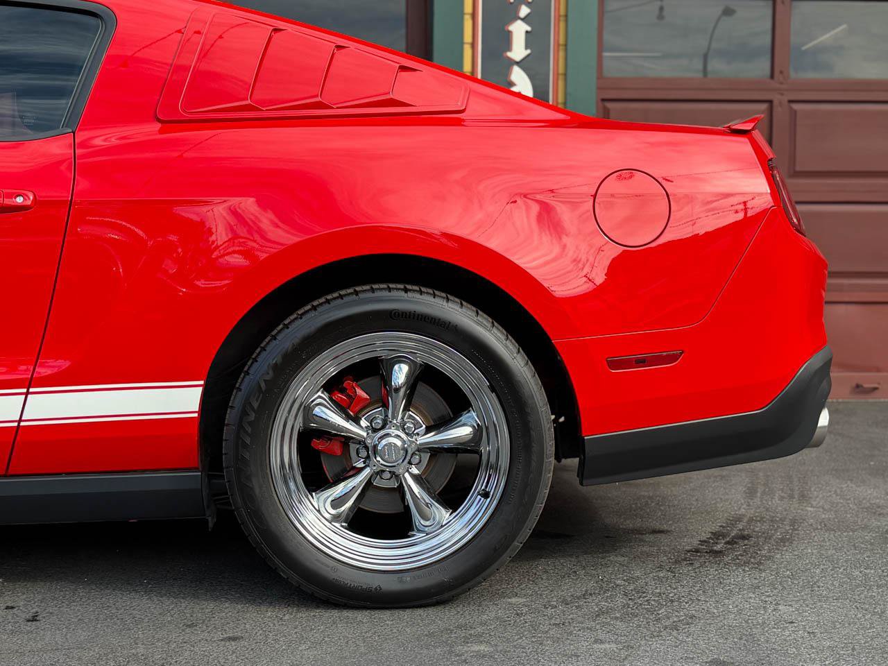 Used 2012 Ford Mustang GT RWD image 33