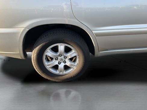 Used 2002 Toyota Highlander 2WD V6 image 35