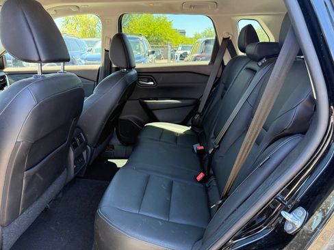 Used 2022 Nissan Rogue SL FWD image 10