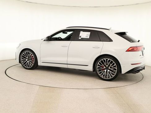 New 2026 Audi SQ8 Prestige image 3
