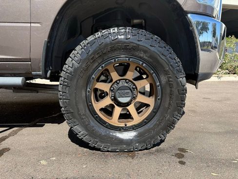 Used 2018 RAM 2500 Tradesman w/ Chrome Appearance Group image 6