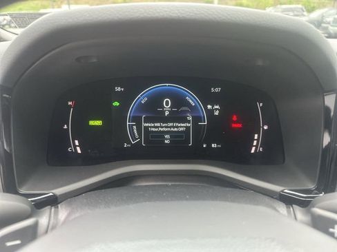 New 2026 Toyota Camry SE FWD image 12
