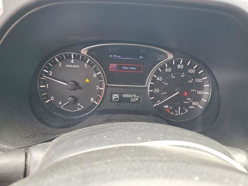 Used 2014 Nissan Pathfinder Platinum FWD image 8