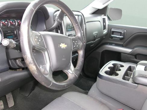 Used 2018 Chevrolet Silverado 1500 LT RWD image 12