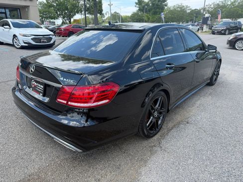 Used 2014 Mercedes-Benz E 350 4MATIC Sedan image 7