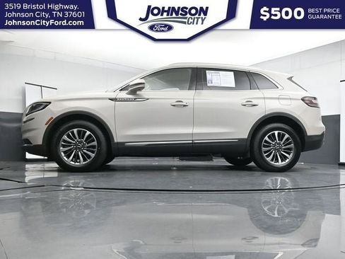 Used 2022 Lincoln Nautilus Reserve AWD/4WD image 34