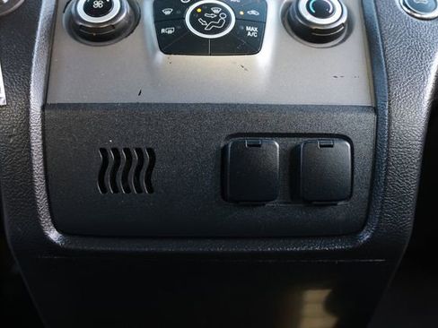 Used 2017 Ford Taurus Police Interceptor image 41