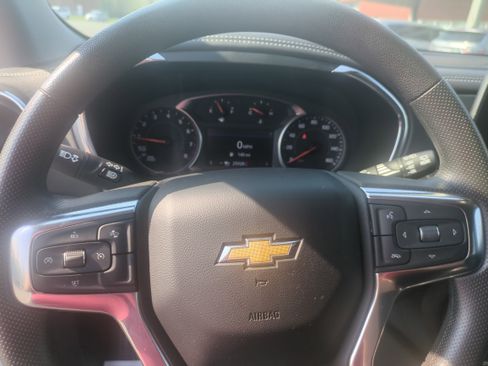 Used 2024 Chevrolet Blazer LT w/ Convenience Package FWD image 13