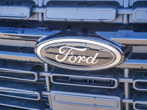 New 2024 Ford Maverick Lariat w/ Black Appearance Package AWD/4WD image 4