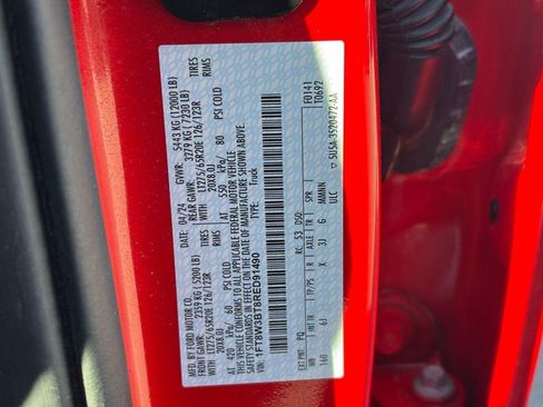 Used 2024 Ford F350 Lariat w/ Chrome Package image 27