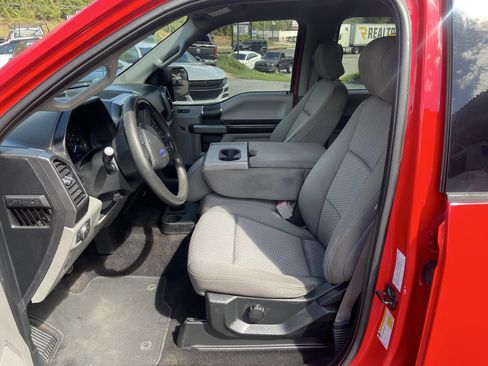 Used 2018 Ford F150 XLT image 14