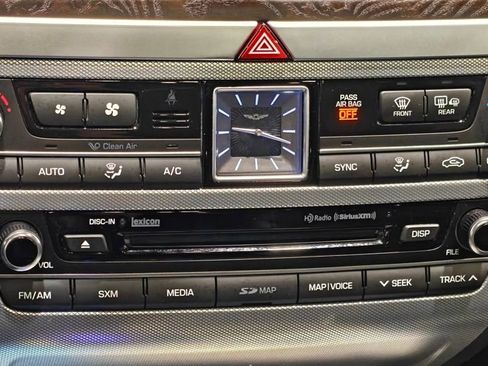 Used 2018 Genesis G80 3.8 w/ Option Group 03 image 8