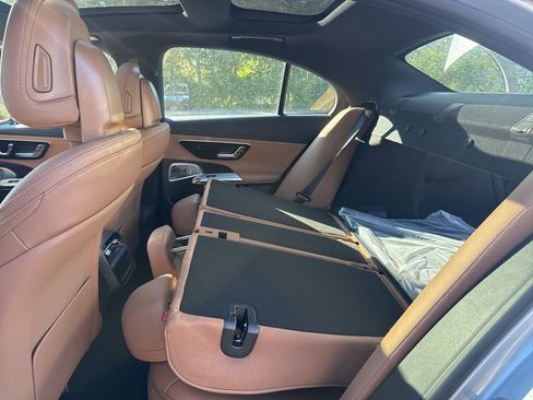 New 2026 Mercedes-Benz E 450 4MATIC Sedan image 33