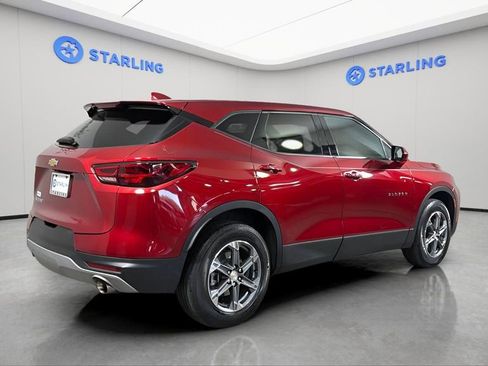 Used 2023 Chevrolet Blazer LT FWD image 9