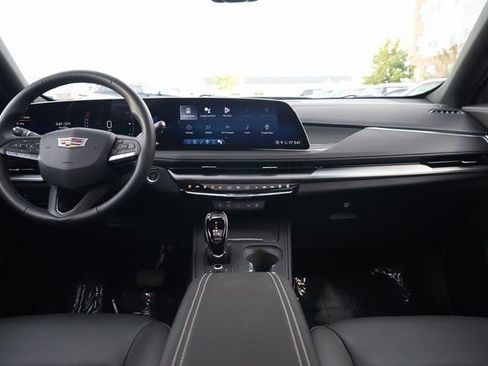 Used 2024 Cadillac XT4 Premium Luxury w/ Cold Weather Package image 16