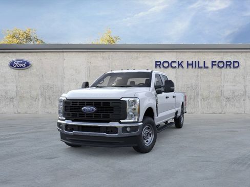 New 2026 Ford F250 XL w/ XL Chrome Package AWD/4WD image 3