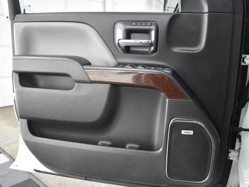 Used 2018 GMC Sierra 1500 SLT w/ SLT Premium Package AWD/4WD image 32