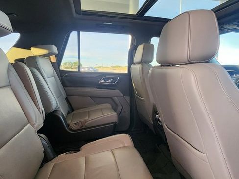 Used 2023 GMC Yukon SLT image 20