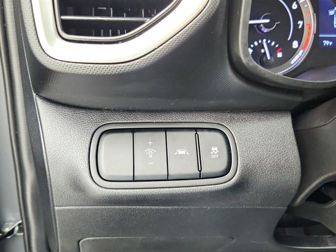 Used 2021 Hyundai Venue SE FWD image 37