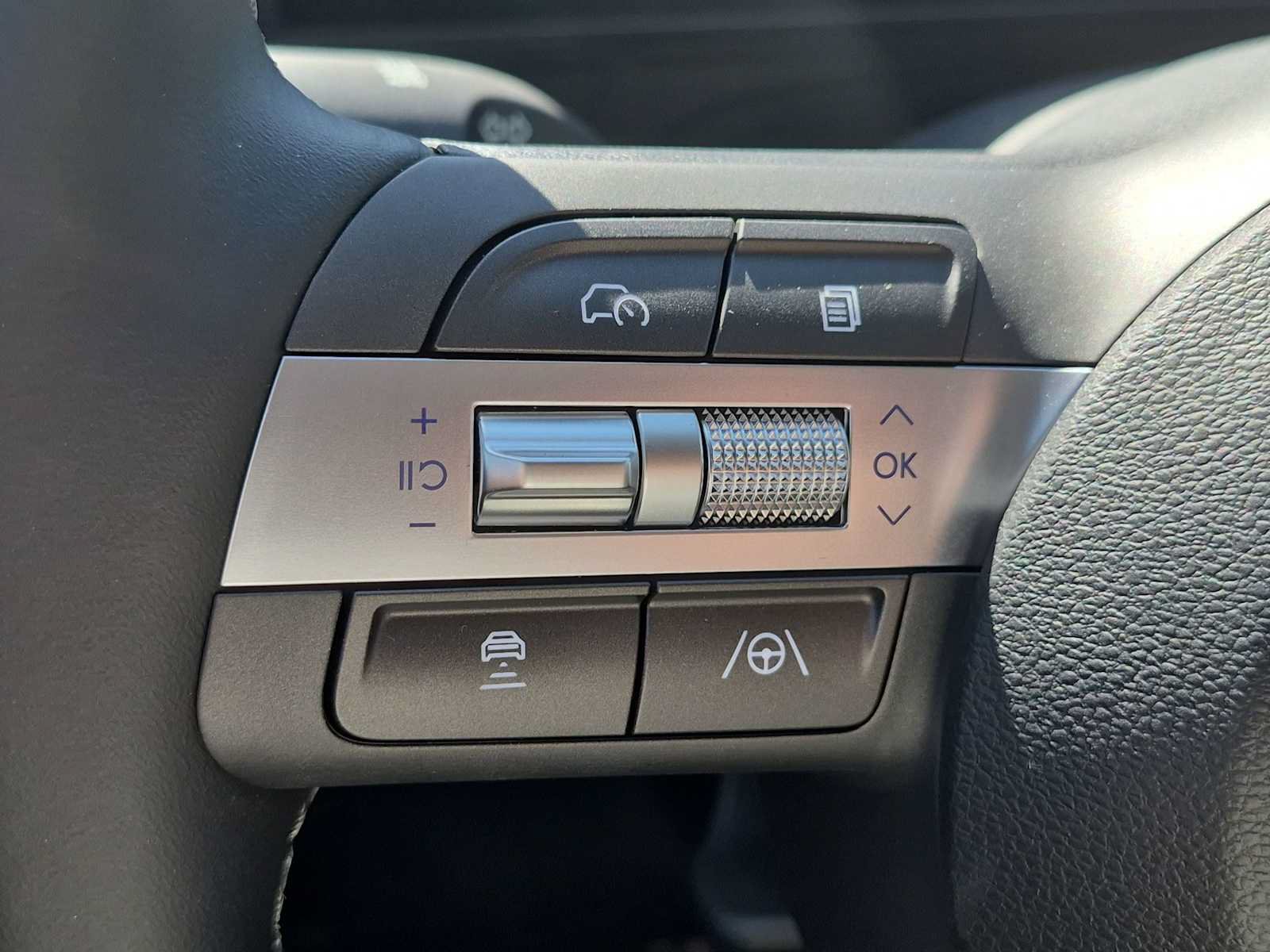 New 2027 Hyundai Kona SEL Sport FWD image 34