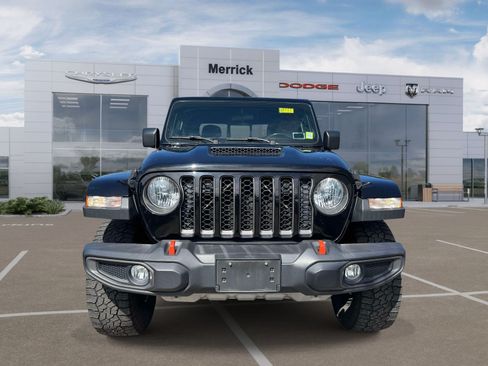 Used 2021 Jeep Gladiator Mojave w/ Cold Weather Group AWD/4WD image 3