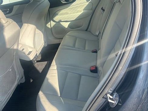 Used 2023 Volvo S60 B5 Plus w/ Climate Package AWD/4WD image 6