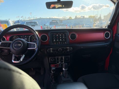 Used 2020 Jeep Gladiator Rubicon image 11