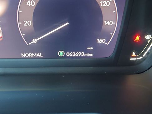 Used 2023 Honda Accord Touring image 6