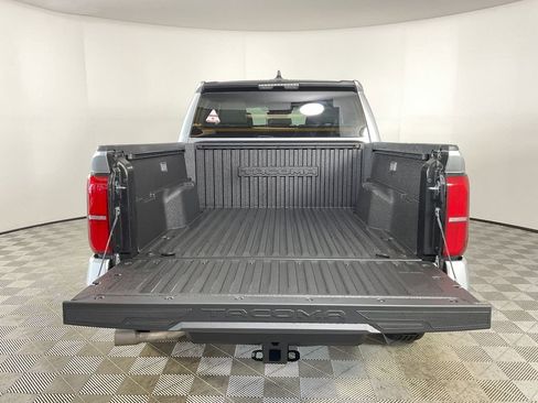 New 2026 Toyota Tacoma SR5 image 18