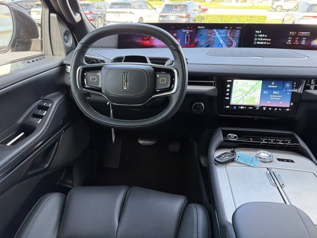 New 2027 Lincoln Navigator Reserve w/ Jet Appearance Package AWD/4WD image 23